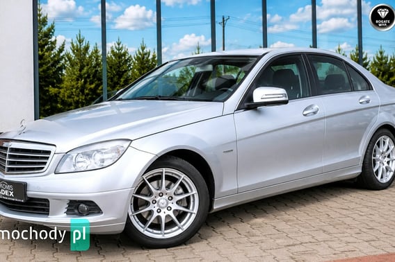 Mercedes-Benz C-Klasa Sedan 2010