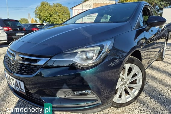 Opel Astra Hatchback 2015