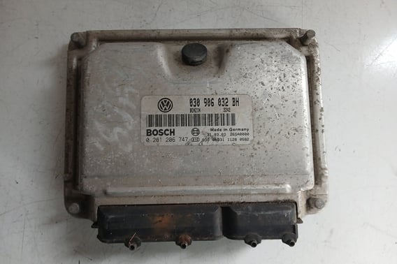 VW LUPO MODUŁ STEROWNIK SILNIKA 030906032BH