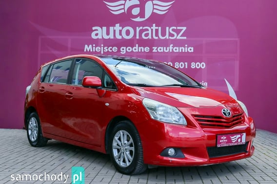 Toyota Verso Minivan 2010