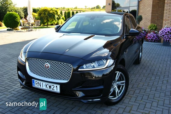 Jaguar F-Pace SUV 2016