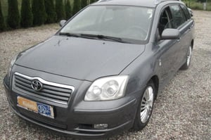 Toyota Avensis Kombi 2004