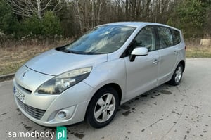 Renault Grand Scenic Minivan 2010