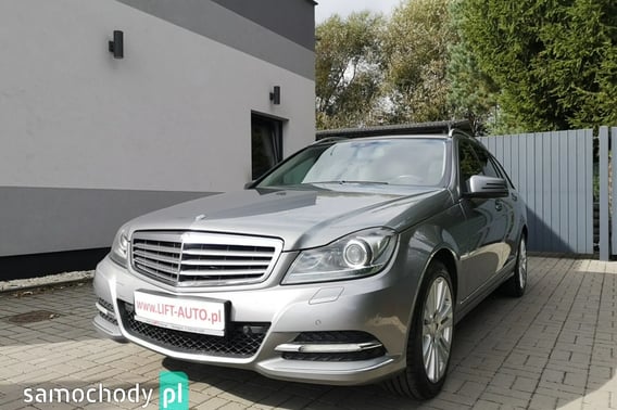 Mercedes-Benz C-Klasa Kombi 2012