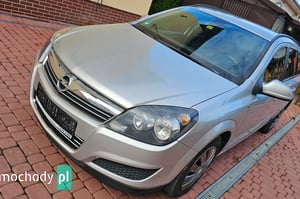 Opel Astra Kombi 2010