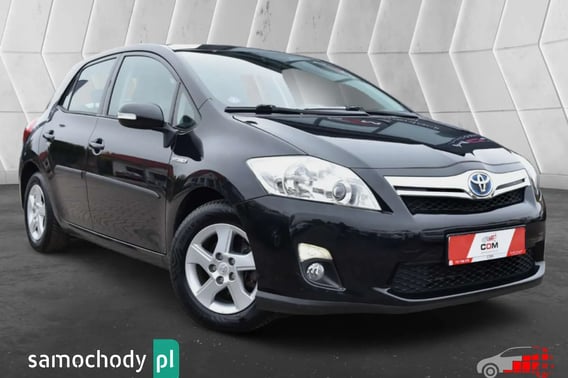 Toyota Auris Hatchback 2012