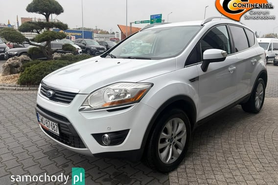 Ford Kuga SUV 2011