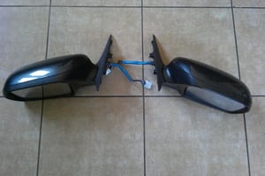 SUBARU LEGACY IV LUSTERKO P/L 9 PINOWE KOLOOR 65Z
