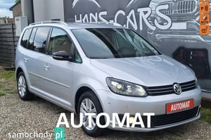 Volkswagen Touran Minivan 2011