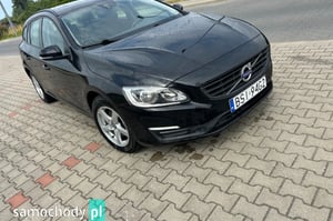 Volvo V60 Kombi 2017
