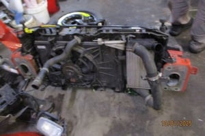 Ford B-MAX 1,0ECOBOOST PAS PRZEDNI CHŁODNICE KOMPLET IC