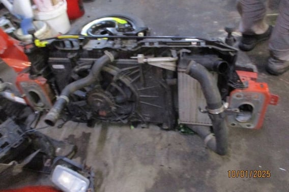 Ford B-MAX 1,0ECOBOOST PAS PRZEDNI CHŁODNICE KOMPLET IC