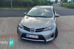 Toyota Auris Kombi 2013