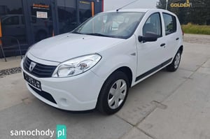 Dacia Sandero Hatchback 2009