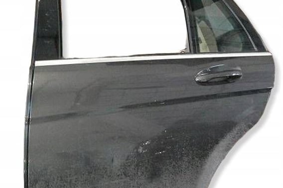 MERCEDES W204 KOMBI DRZWI TYŁ PRAWE C755