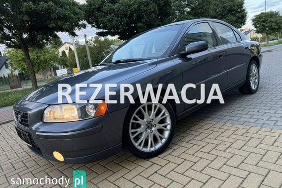 Volvo S60 Sedan 2005