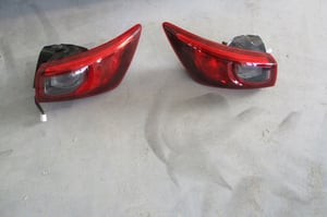 MAZDA CX3 LAMPA TYŁ PRAWA/LEWA
