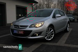 Opel Astra Hatchback 2014