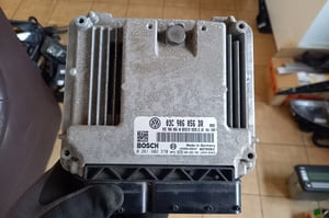 VW GOLF V PLUS MODUŁ STEROWNIK SILNIKA 03C906056DR