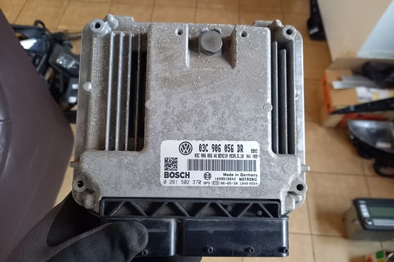 VW GOLF V PLUS MODUŁ STEROWNIK SILNIKA 03C906056DR