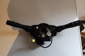 NISSAN JUKE I F15 PRZEŁĄCZNIK ZESPOLONY TAŚMA