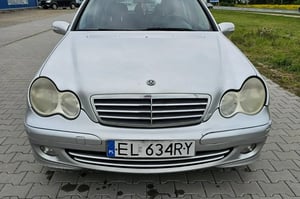 Mercedes-Benz C-Klasa Kombi 2005