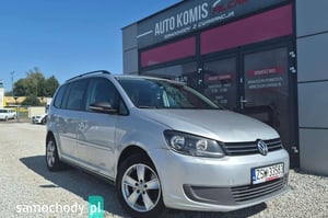 Volkswagen Touran Minivan 2011