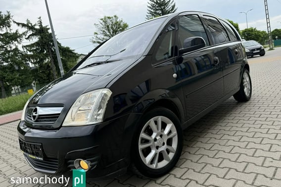 Opel Meriva Hatchback 2010