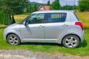 Suzuki Swift Hatchback 2006
