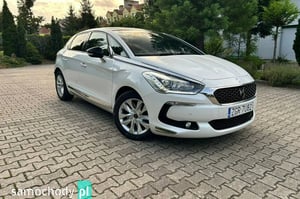 DS 5 Liftback 2016