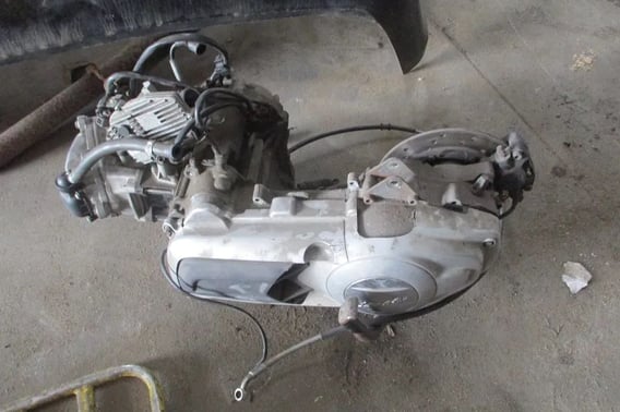 SILNIK VESPA piaggio 125CM WTRYSK
