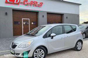 Opel Meriva Minivan 2011