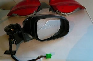 VOLVO V60 LIFT LUSTERKO PRAWE 13PIN 714-16 EU