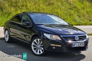 Volkswagen Passat CC Sedan 2011