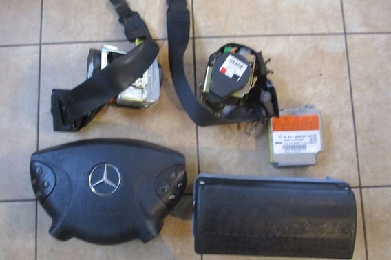 MERCEDES W 211 E KLASA PODUSZKA KIEROWCY PASAŻERA PASY SENSOR