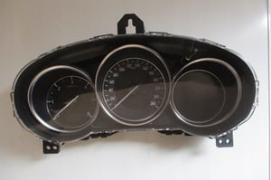 Mazda CX5 II 2018 2.2 D 2WD MANUAL licznik KB8T SV