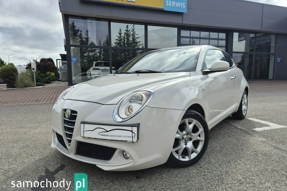Alfa Romeo MiTo Hatchback 2010
