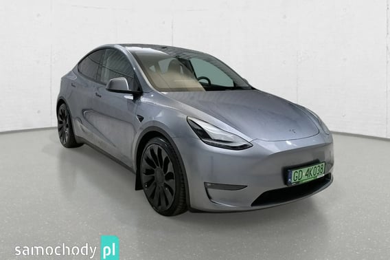 Tesla Model Y SUV 2023