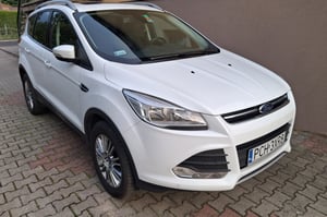 Ford Kuga SUV 2014
