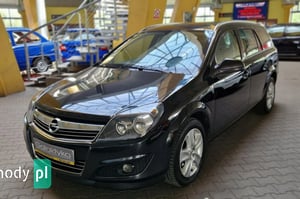 Opel Astra Kombi 2011