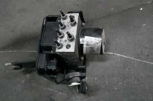 OPEL INSIGNIA A POMPA ABS 13328651