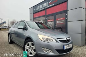 Opel Astra Kombi 2011