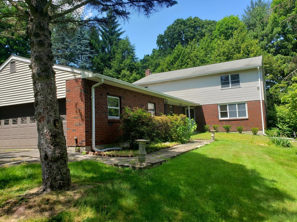 Exterior photograph of 12 Barbara Jean Drive, Marlboro, NY 12542