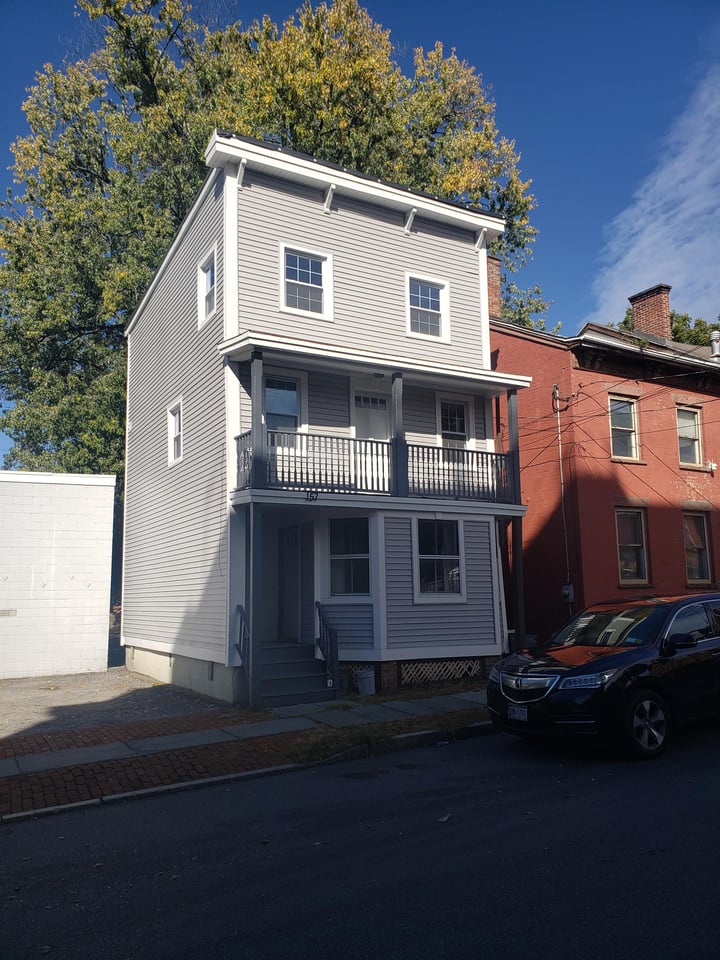 Exterior photograph of 157 Union Street, Poughkeepsie, New York