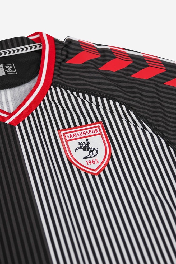 Damen Samsunspor 2024/25 Auswärtstrikot Authentic Vorbereitungs Matchtrikot