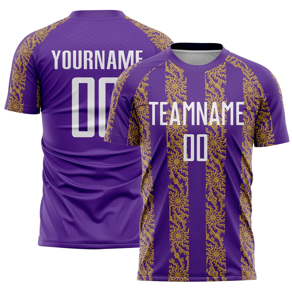 Camiseta de fútbol de sublimación personalizada con diseño abstracto dorado, color morado y blanco antiguo