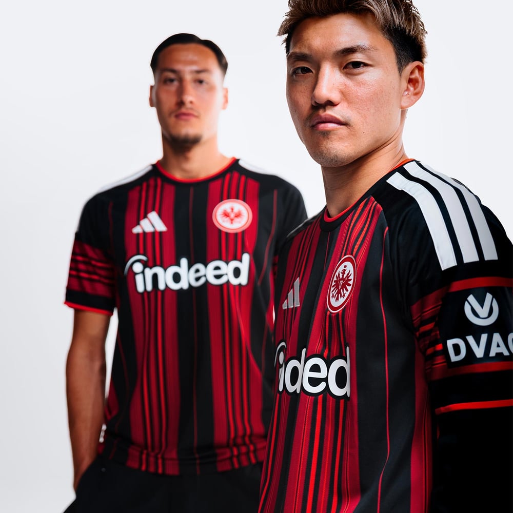 Camiseta local Eintracht Frankfurt 2026/27 para niño