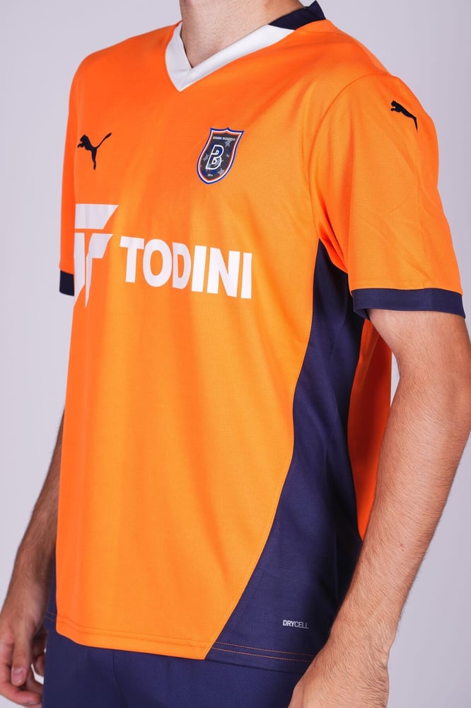 Kinder Istanbul BFK 2024/25 Heimtrikot