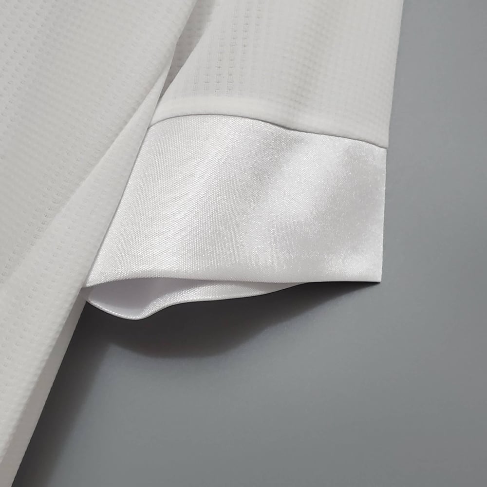 Real Madrid 2015/16 Home Shirt