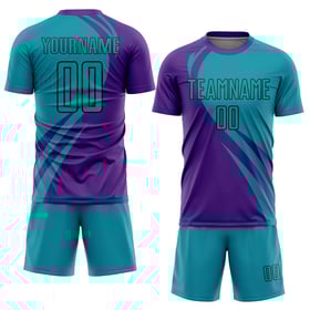 Camiseta de fútbol personalizada con líneas de sublimación, color verde azulado y negro, curva morada